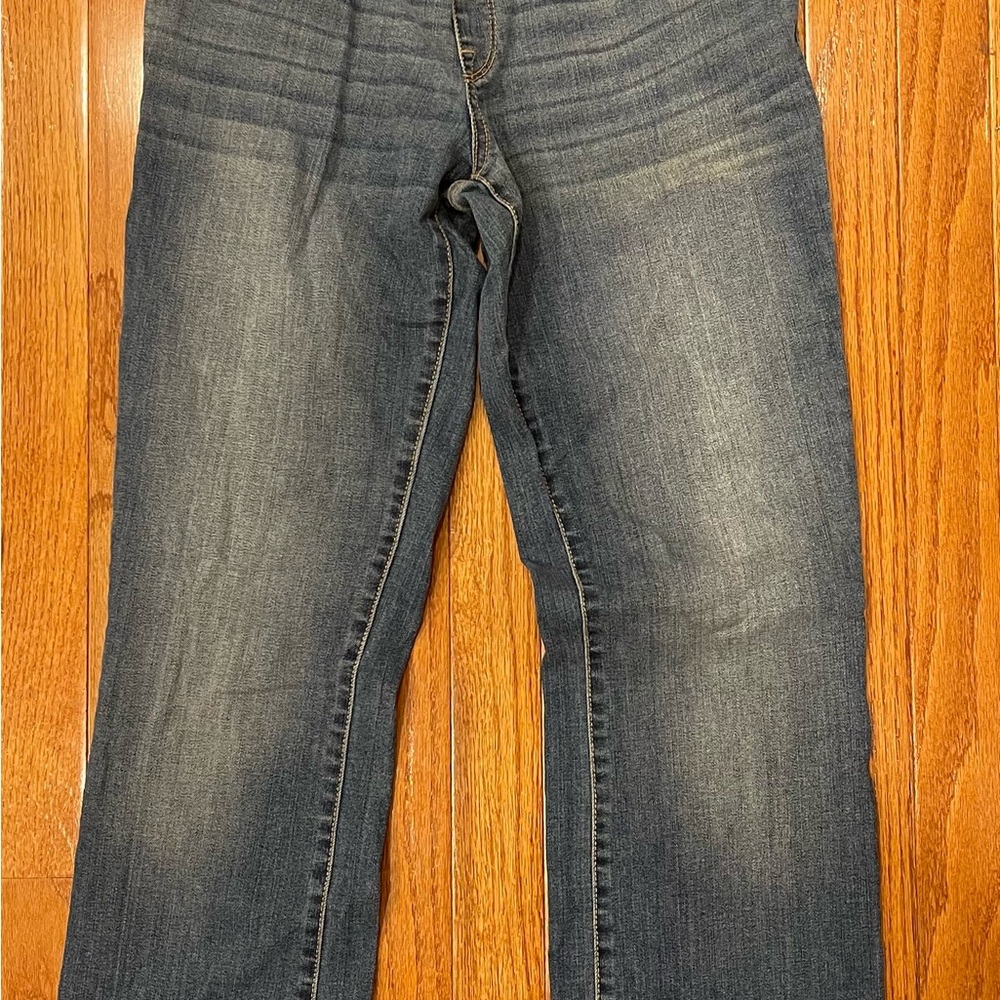 Isabel maternity jeans - bootcut - size 6 - Picture 2 of 4